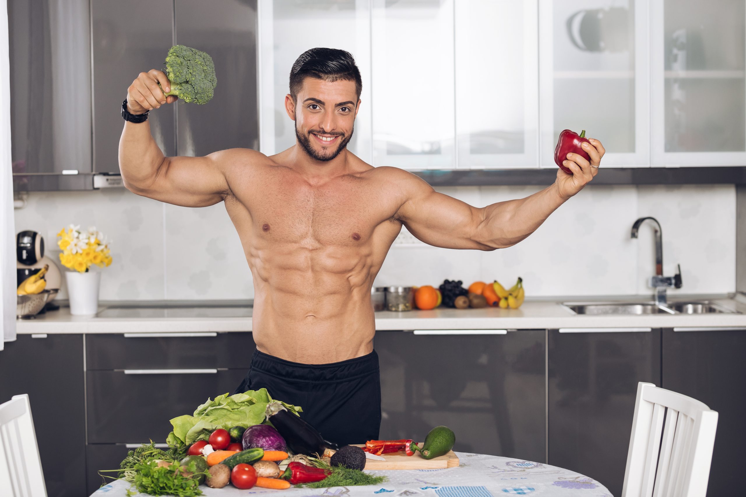 Man getting ripped whilst eating healthy scaled
