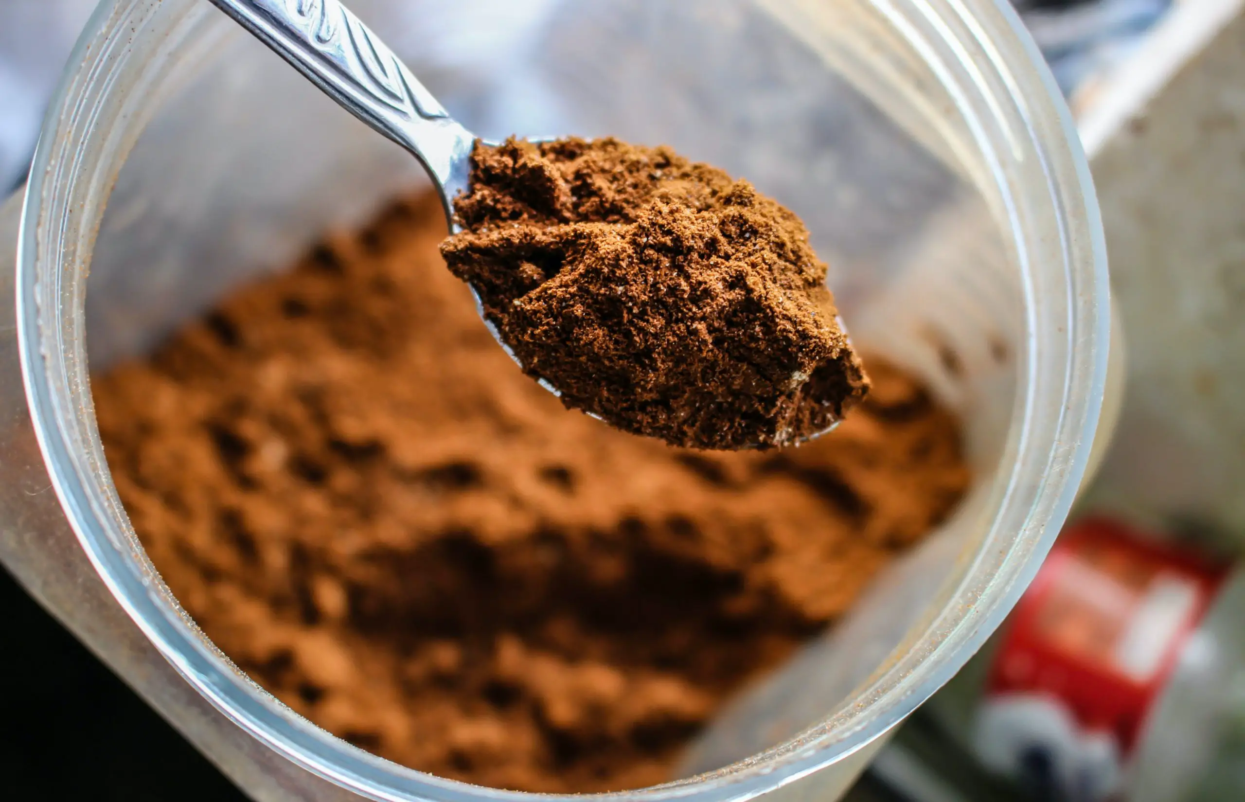Taking protein powder to help build your six pack abs